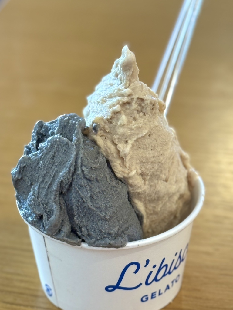 リビスコのジェラートケース
