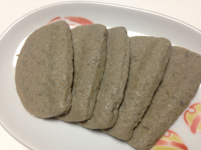 静岡名物「黒はんぺん」とは？焼津発祥のソウルフードの食べ方&フライレシピ